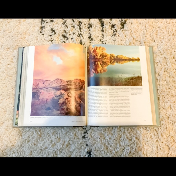 America Land of Beauty and Splendor Hardcover Book - Picture 8 of 10